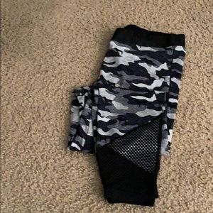 Pink camo leggings